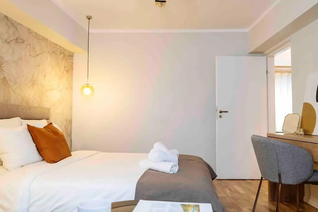 Stunning Views 2Br Intercontinental Flat Apartment Bucharest
