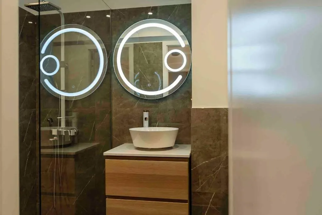 Stunning Views 2Br Intercontinental Flat Apartment Bucharest