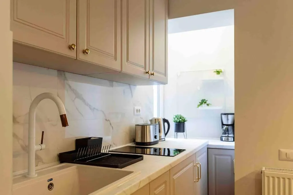 Stunning Views 2Br Intercontinental Flat Apartment Bucharest